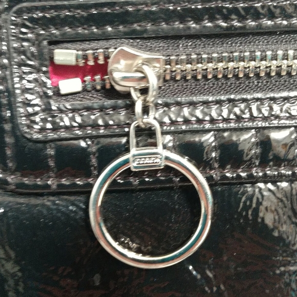 Authentic Coach Black Glazed Leather Shoulder Bag - Picture 13 of 13